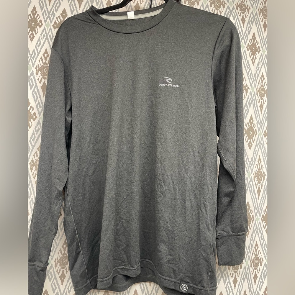 Rip curl long sleeve size medium